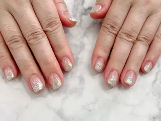 ネイル Regene ARAKIのネイルデザイン