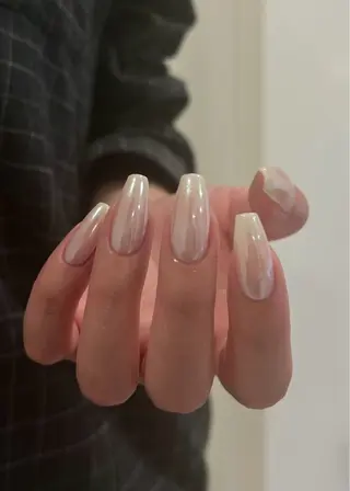 ネイル ROWAN所属・nagi .のネイルデザイン