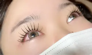 マツエク・マツパ リラコラ所属・リラコラ MEGUMI¨̮♡︎のマツエク・マツパデザイン