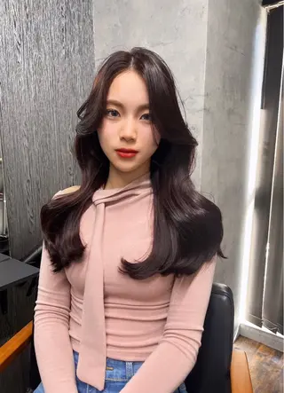 ロング カラー パーマ ヘアアレンジ foi. フォワ所属・🇰🇷韓国トレンド ヘア🇰🇷高田のヘアスタイル