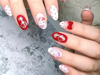 ネイル Le'a シズカのネイルデザイン