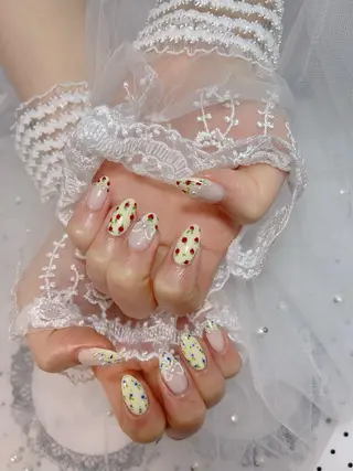 ネイル 西野 カナのネイルデザイン