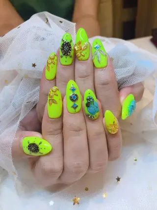 ネイル 長さだし専門店 M2　rikaのネイルデザイン