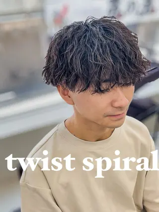 ショート パーマ特化 龍雅💈のヘアスタイル