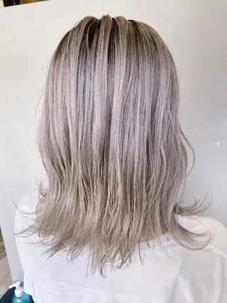 ミディアム カラー LA KING GINZA TOKYO所属・🧡ショートの達人 🧡SHOのヘアスタイル