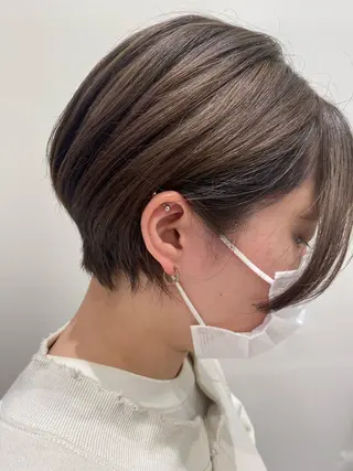 ショート カラー オタク美容師💟 チバコナツのヘアスタイル