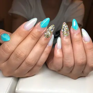 ネイル maggienail所属・Maggie Nagisaのネイルデザイン