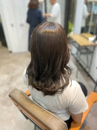 セミロング カラー ✨ハイトーン✨ダブル カラー✨シバサキのヘアスタイル