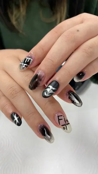 ネイル Munail サロン所属・むねいる nail salonのネイルデザイン