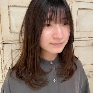 ミディアム RorriM natsuのヘアスタイル