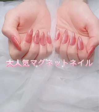 ネイル pink ladyサロン所属・べ にのネイルデザイン