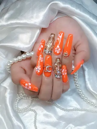 ネイル 高島 夏海のネイルデザイン