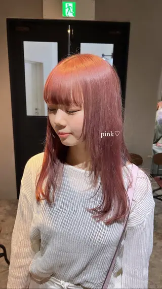 ロング 光本 杏のヘアスタイル