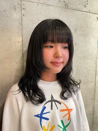 ロング パーマ CRESCENDO 山本樹カットカラーのヘアスタイル