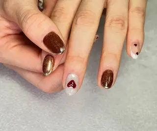 ネイル ネイリスト ハンのネイルデザイン