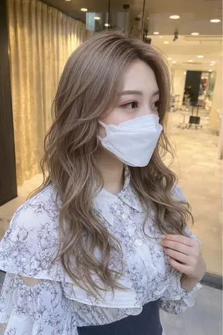 カラー 美髪矯正/髪質改善 /透明感ある艶カラーのヘアスタイル