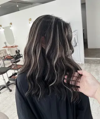 セミロング カラー ROBIN所属・指名数No.1 /NAOYAのヘアスタイル