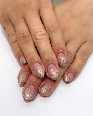 ネイル 肝付 朋佳のネイルデザイン