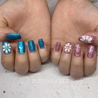 ネイル ☁️BLITZ 🎀笠原雪音🎀のネイルデザイン