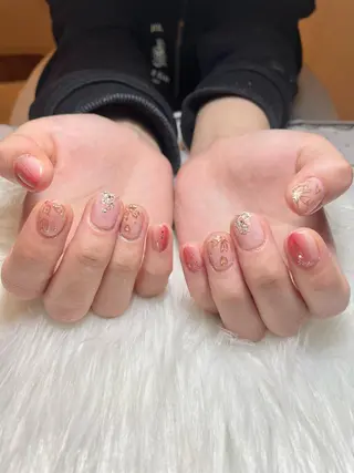 ネイル 大袋駅東口徒歩2分 alivioのネイルデザイン