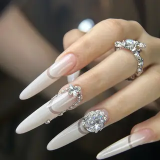 ネイル 清水 亞美のネイルデザイン