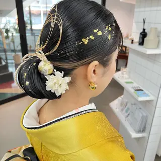 セミロング ヘアアレンジ Nico所属・Nico🌛 Karenのネイルデザイン