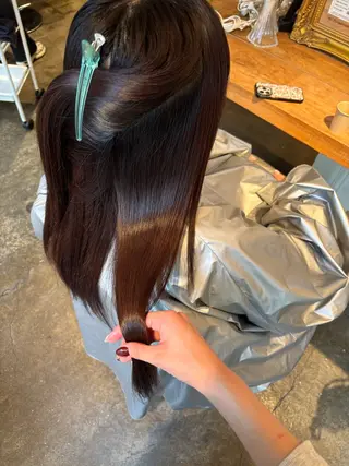 ロング オリーブカラー/艶髪 🦋kokona🦋のヘアスタイル