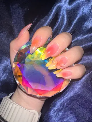 ネイル M Hのネイルデザイン