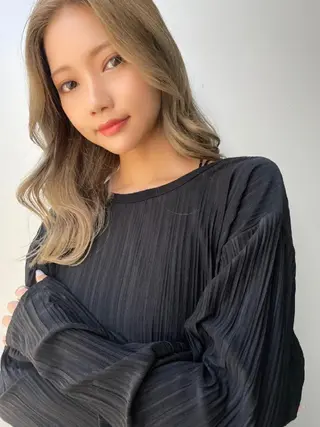 セミロング カラー ヘアアレンジ 透明感/レイヤー 🇰🇷tomonaのヘアスタイル