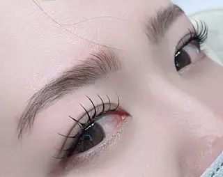 マツエク・マツパ BEAUTY HUB所属・BEAUTY HUB EYELASHのマツエク・マツパデザイン