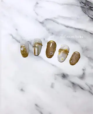 ネイル ﾈｲﾙﾙｰﾑﾘｯｶ 𝐦𝐚𝐲𝐮のネイルデザイン