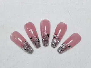 ネイル lucky nail 歌舞伎町のネイルデザイン