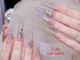 ネイル UMI ネイルサロン新宿🎀のネイルデザイン