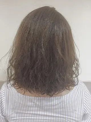 ミディアム カラー パーマ 可愛いを作る神 ナオヒロのヘアスタイル