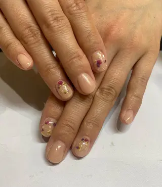 ネイル 藤井 里緒奈のネイルデザイン