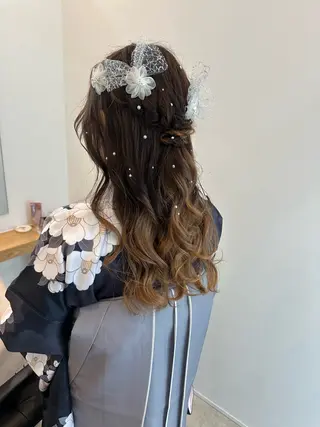 セミロング ヘアアレンジ レイヤー/ナチュラル 💐nao.のヘアスタイル