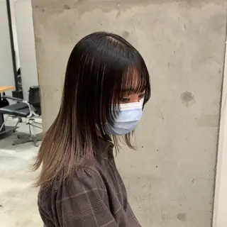 ミディアム カラー サロウィン(SALOWIN)原宿iori店所属・れい🫧 ハイトーン特化のヘアスタイル