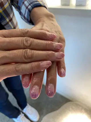 ネイル whitepaper 🔷IZUMIのネイルデザイン