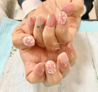 ネイル 石野 広佳のネイルデザイン