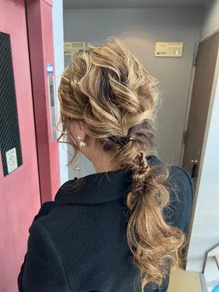 ロング ヘアアレンジ 山室 敬義のヘアスタイル