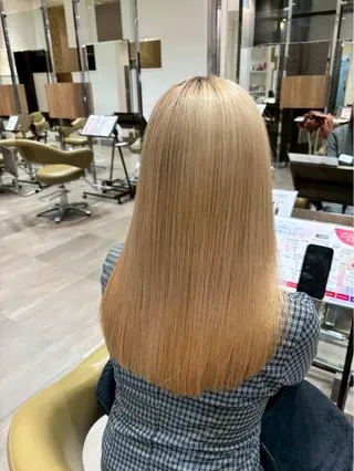 ロング brace 小笹花純のヘアスタイル
