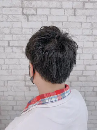 ショート ヘアアレンジ メンズ ブリーチなし艶カラー 東家のヘアスタイル