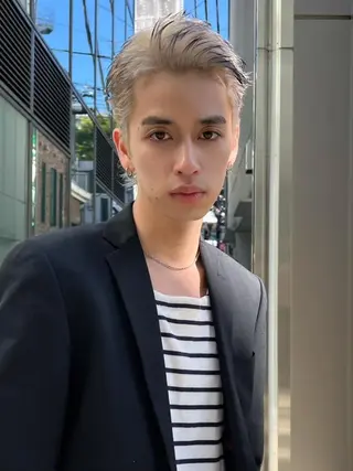 ショート カラー メンズ 🧸艶々韓国ヘア 🧁mizunaのヘアスタイル