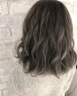 ミディアム grow恵比寿【グロウ】髪質改善/ハイライト/ブリーチ/レイヤーカット所属・奥野 貴史　代表　レイヤーのヘアスタイル