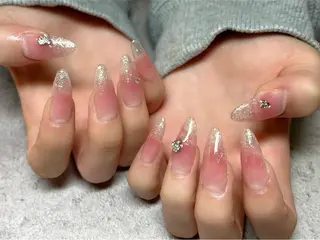 ネイル SINCERELY シンシアリー🌈のネイルデザイン