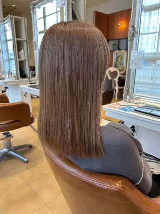 カラー 今中 紗英のヘアスタイル