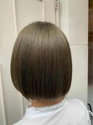 ミディアム カラー Blanco Color&Careのヘアスタイル