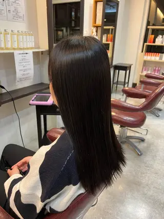 ロング 吉岡 なみのヘアスタイル