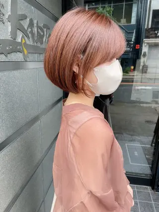 ショート カラー 木屋元一/透明感 /レイヤー/縮毛矯正のヘアスタイル