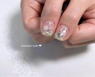 ネイル shimmer nailsのネイルデザイン